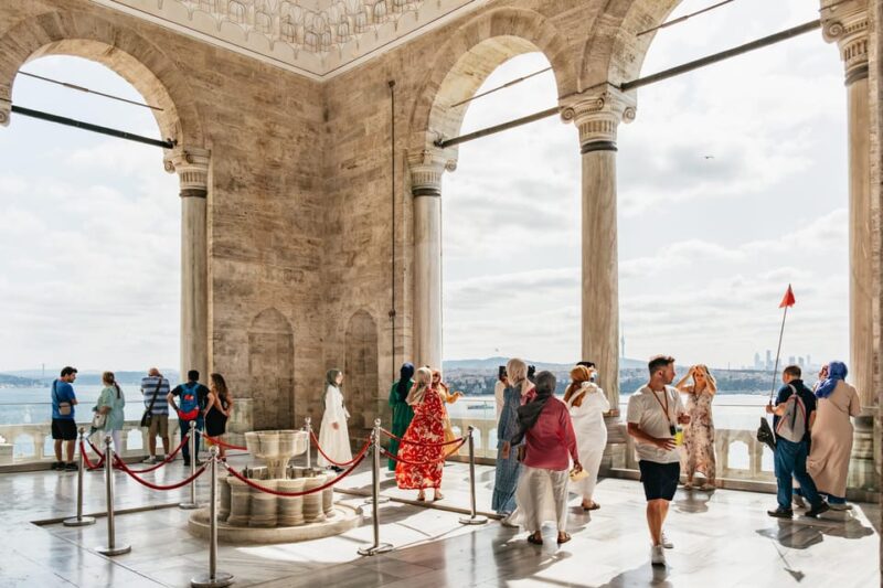 Istanbul: Topkapi Palace and Harem Guided Tour With Ticket - Pricing and Inclusions