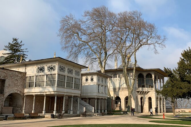 Istanbul - Topkapi Palace, Basilica Cistern, Grand Bazaar Tour - Exceptional Reviews and Ratings