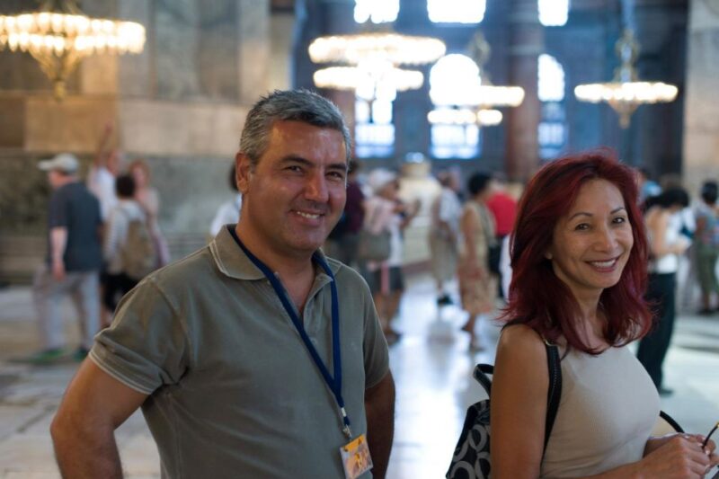 Istanbul: Topkapi Palace Museum and Rug Shopping Tour - Rug Shopping Experience