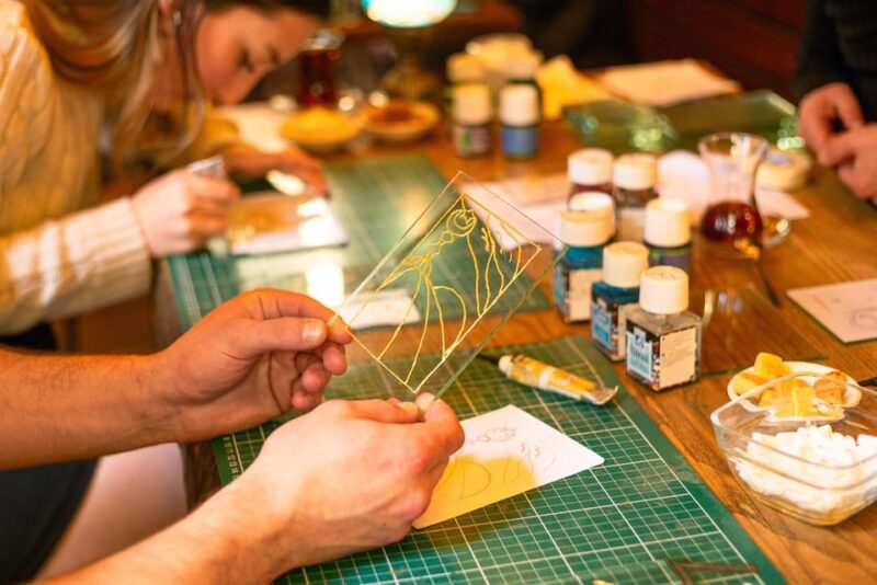 Istanbul: Traditional Stained Glass Painting Workshop - Souvenirs