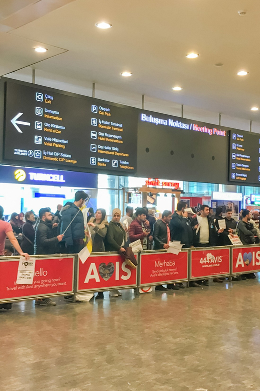 Istanbul Transfers: Airport, Hotel or Return Trip - Monitoring Flights and Arrivals
