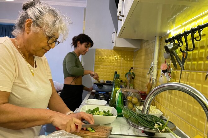 Istanbul Vegan Turkish Food Cooking Class W/ Mom and Daughter - Proximity and Accessibility
