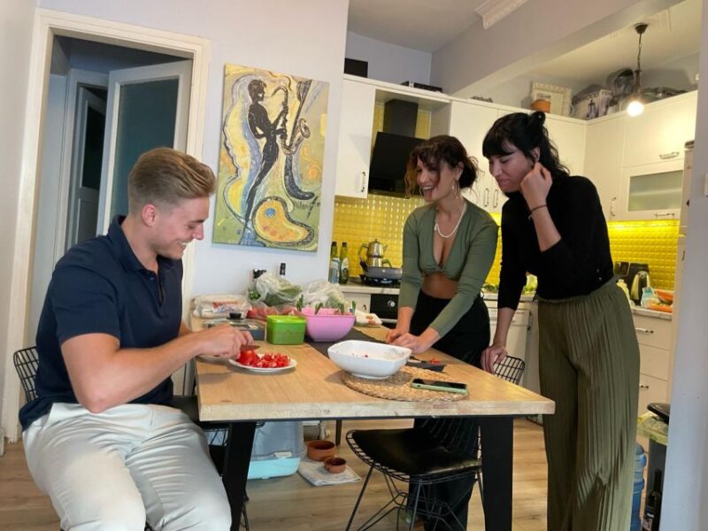 Istanbul: Vegan/Vegetarian Cooking Class With Locals at Home - Directions and Accessibility