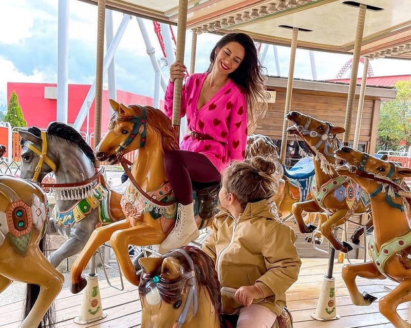 Istanbul: Vialand Theme Park Tickets With Package Options - Accessibility and Amenities