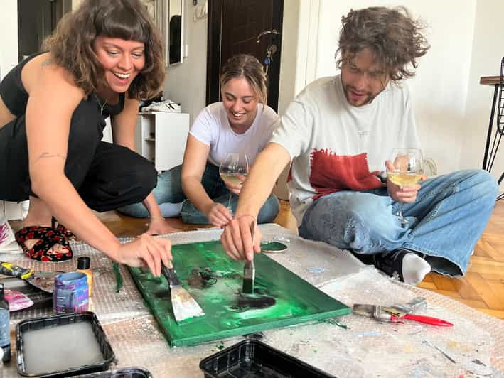 Istanbul: Wine and Paint Workshop With Turkish Fabrics - Engaging in a Local Art Workshop