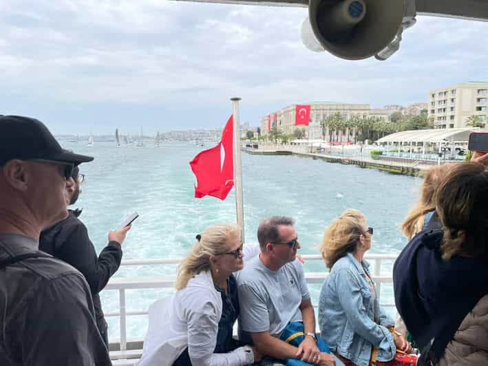 Istanbul:Private Bosphorus Tour Shore Excursion Tour - Dolmabahçe Palace
