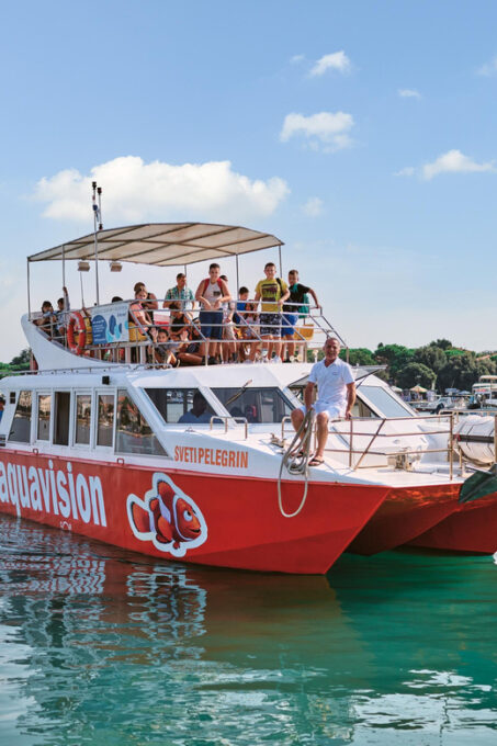 Istria: Aquavision Glassboat Panoramic Tour of Umag - Meeting Point and Directions