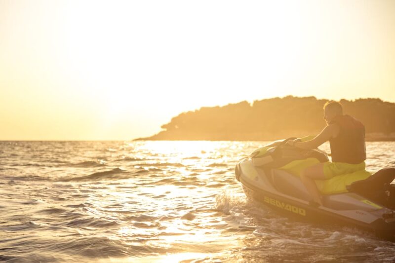 ISTRIA | Jet Ski | Tube | Wakeboard - Safety Equipment and Instructions