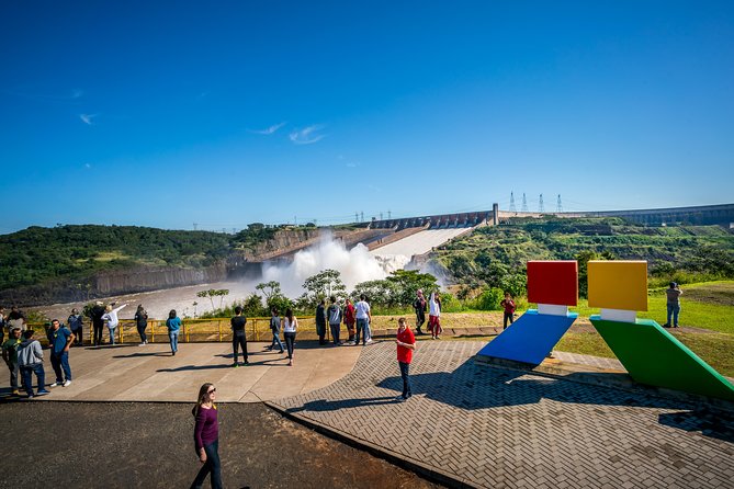 Itaipu Dam & Bird Park & Iguassu Falls Brazilian Side - Private Tour - Discovering Bird Park and Iguassu Falls