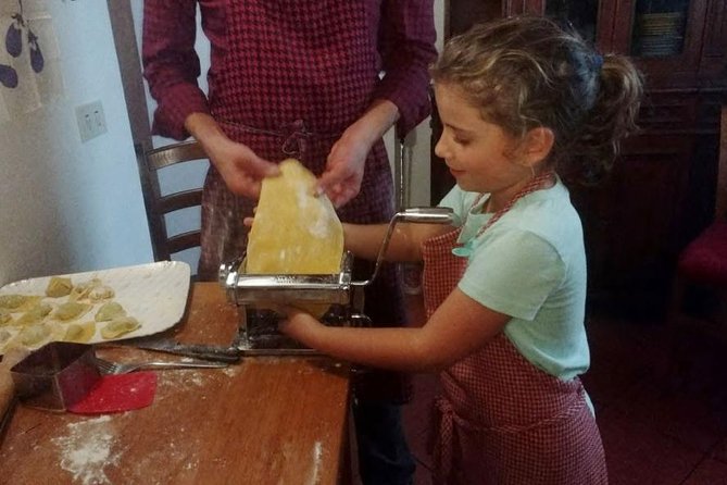 Italian Cooking Class and Dinner at a Chefs House in Turin - Handmade Pasta and Ragù Delight