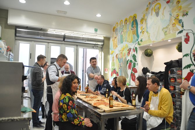 Italian Pizza Cooking Class With Chef Francesco in Padova - Culinary Expertise of Chef Francesco