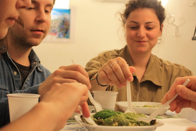 Itinerant Dinner in the Old Town - Booking Information and Options