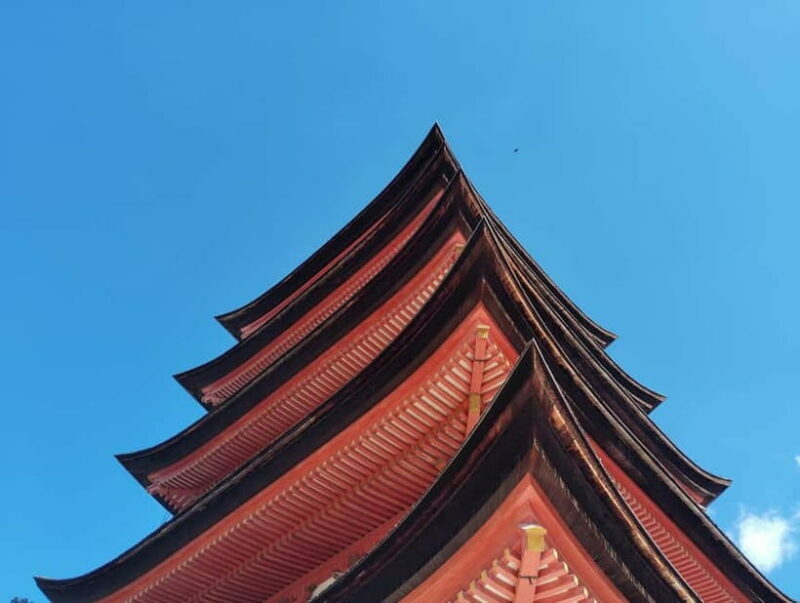Itsukushima Shrine: Guided Tour with a Local - Key Points