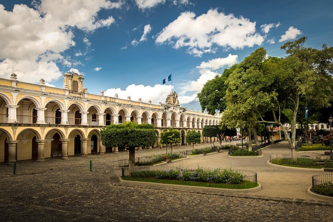 Iximché Ruins and Antigua City Tour From Guatemala City - Guide Performance and Feedback