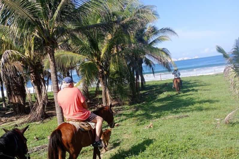 Ixtapa: Horse Adventure in Zihuatanejo - Scenic and Cultural Immersion