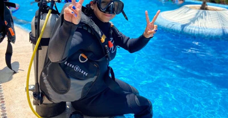 Ixtapa: Underwater Adventures in Zihuatanejo - Key Points