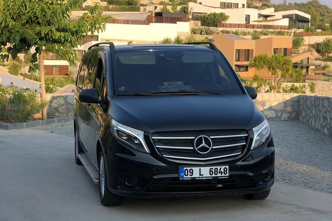 Izmir Adnan Menderes Airport (Adb) Transfer to or From Kusadasi - Vehicle and Driver Specifications