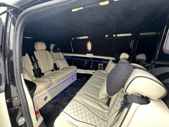 Izmir: Private Transfer From/To Izmir Airport - Luxurious Comfort