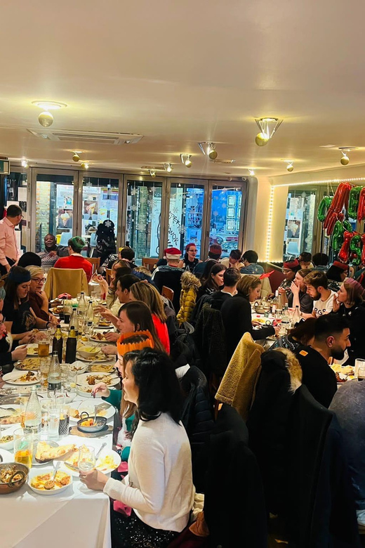 Jack the Ripper Murder Express Walk + A Delicious Curry - Tour Experience