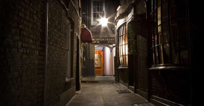 Jack The Ripper Tour in Londons East End - Live Tour Guide and Tour Details