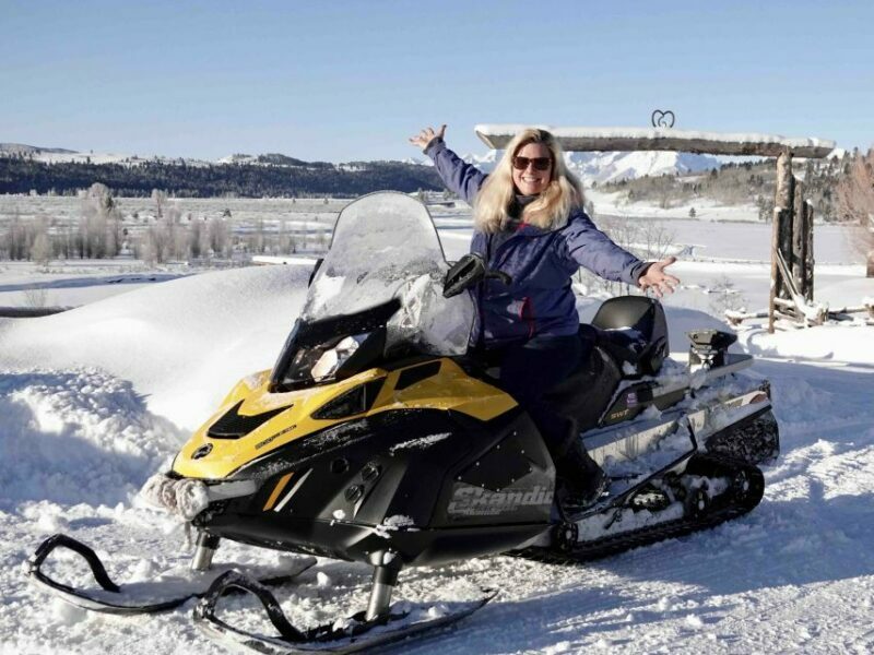 Jackson Hole: Bridger-Teton Guided Snowmobile Tour - End with Warmth and Comfort