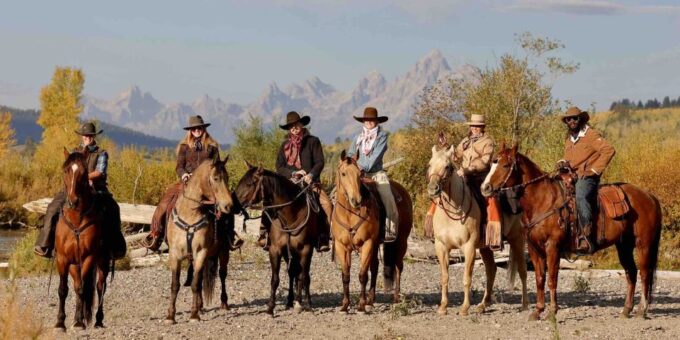 Jackson Hole: Dinner Cookout & Bridger-Teton Horseback Ride - Outdoor Cookout Feast