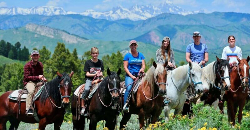 Jackson Hole: Teton View Guided Horseback Ride With Lunch - Booking and Cancellation