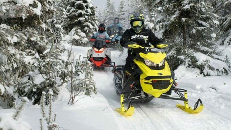 Jackson Hole: Turpin Meadow Snowmobile Tour - FAQs