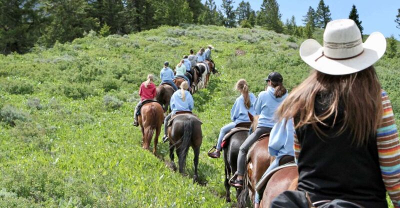 Jackson Signature 1/2 Day Ride Horseback Tour With Lunch - Experience Highlights