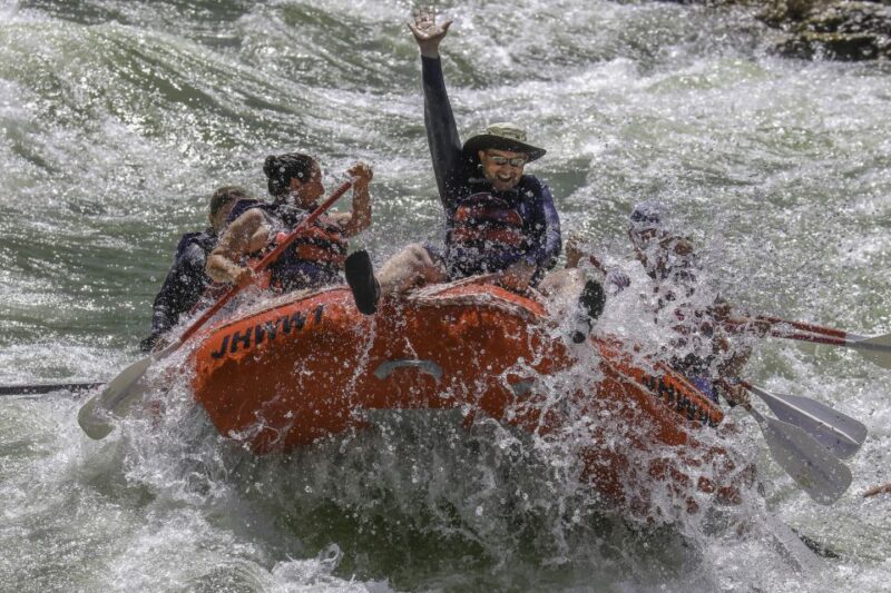 Jackson: Snake River Class 2-3 Whitewater Rafting Adventure - Boat Options and Navigation