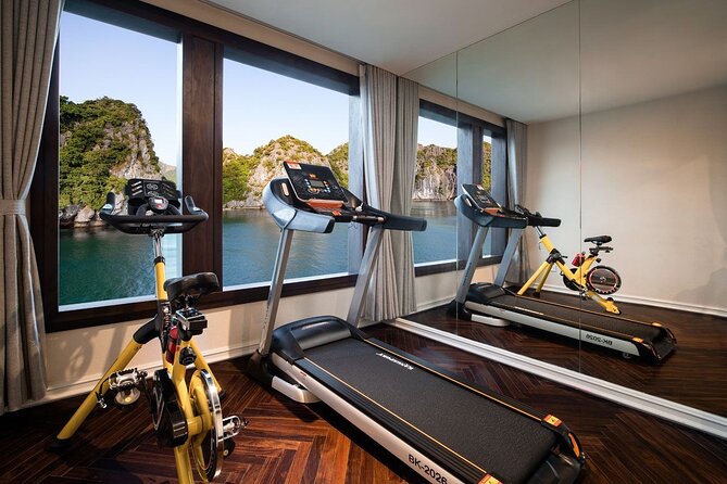 Jade Sails Cruise - The Most Luxurious Day Tour In Halong Bay - Culinary Delights on Board