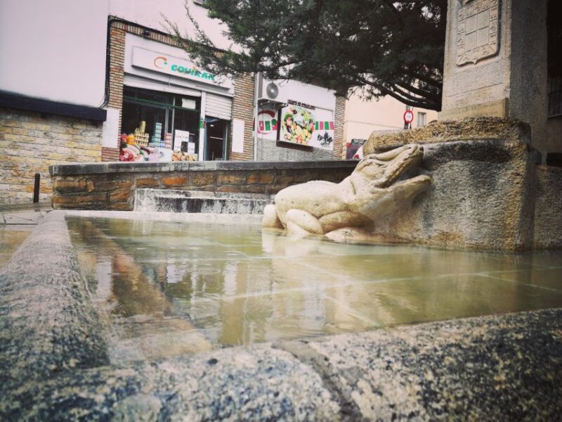 Jaén 2.5-Hour Tour: Cathedral, Arabs Baths and Old City - Refugio Antiaéreo