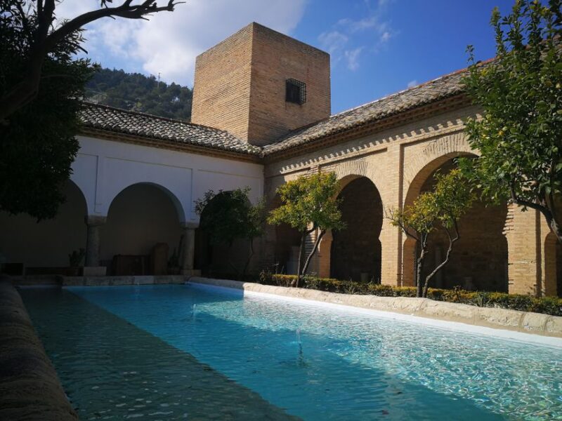 Jaén 2.5-Hour Tour: Cathedral, Arabs Baths and Old City - Centro Cultural Palacio De Villardompardo