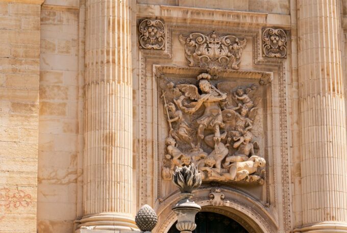 Jaén: 3 Hour Tour, Cathedral, Arab Baths + Olive Oil Tasting - FAQ