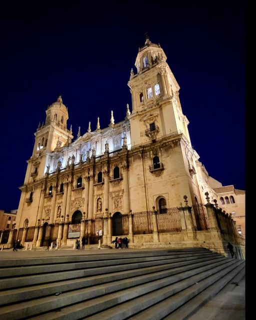 Jaén - Málaga Airport Transfers in a VIP Coach - Pickup and Drop-off