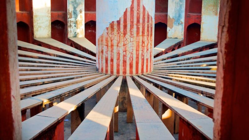 Jaipur: Amber Fort Hawa Mahal and Jantar Mantar Tour - Key Points