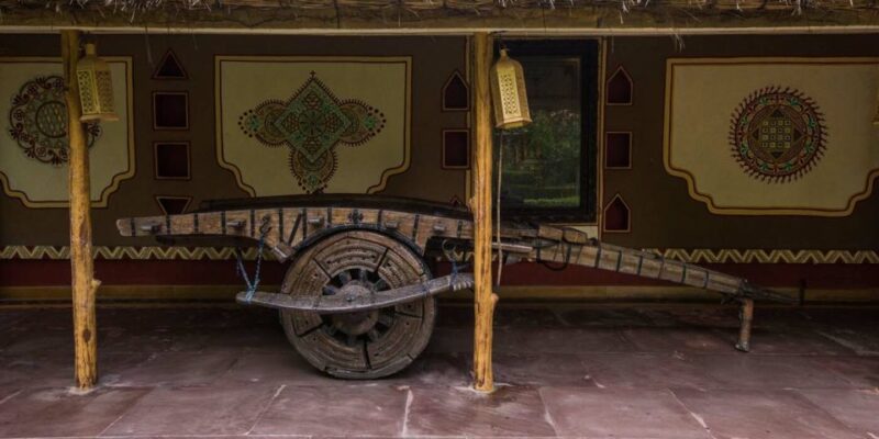 Jaipur: Chokhi Dhani With Private Transportation and Dinner - Transportation and Accessibility