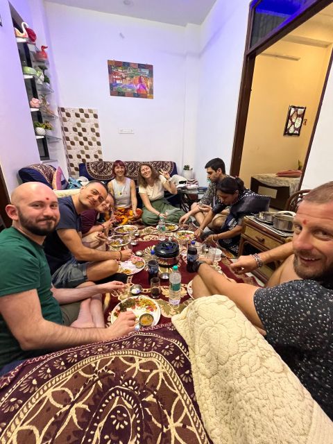 Jaipur: Cooking Class at the Host Familys House for 3 Hours - Flavors in Indian Cuisine