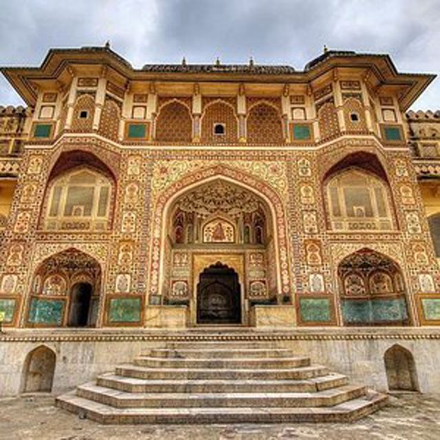 Jaipur Day Tour With Personal Tour Guide and Driver - Midday Activities