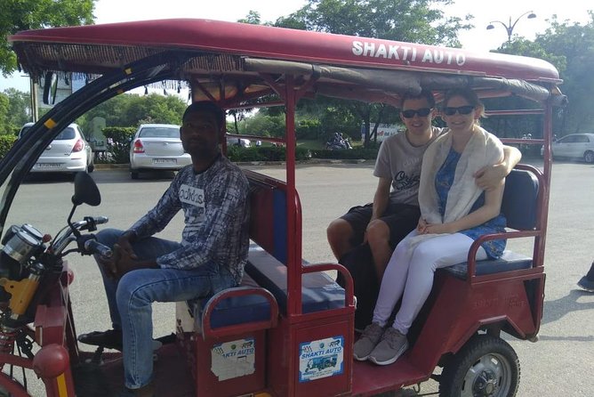 Jaipur: Discover Pink City on TukTuk (Guided Tour & Food Tasting) - Culture and History Immersion