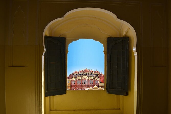 Jaipur: Discover Pink City on TukTuk (Guided Tour & Food Tasting) - Tuk Tuk Adventure Experience