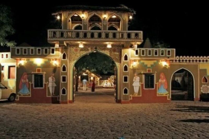 Jaipur Evening Tour Chokhi Dhani Village Culture With Dinner - Experience Highlights