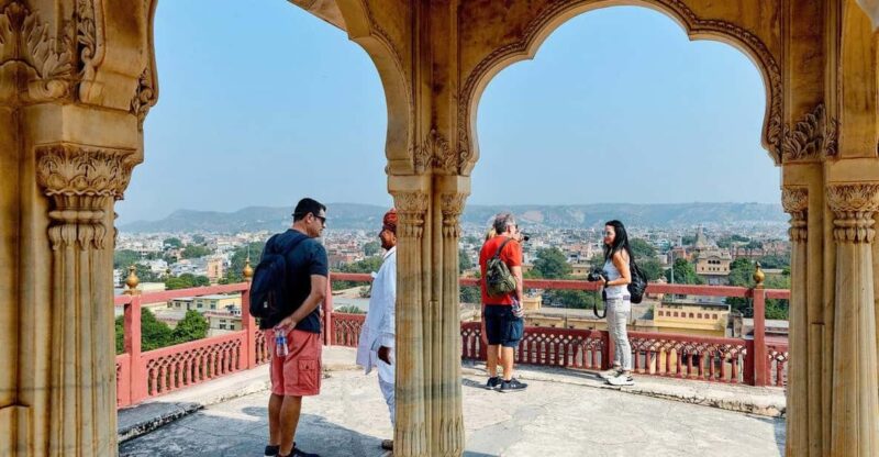 Jaipur: Full Day City Palace, Amber Fort and Hawa Mahal Tour - Key Points