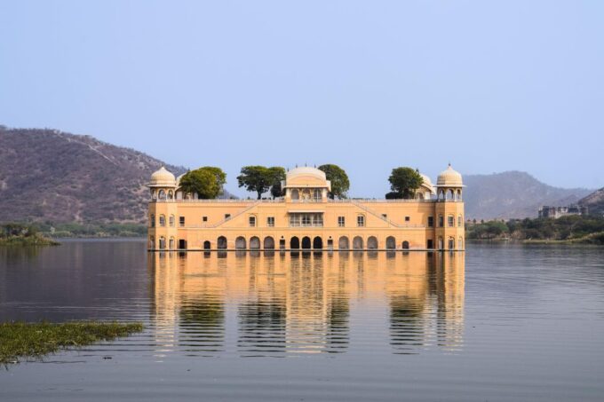 Jaipur: Full Day City Tour by Car With Guide - What to Bring