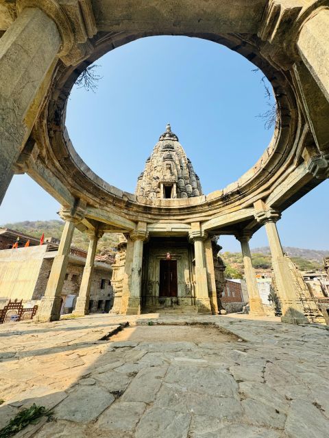 Jaipur: Full-Day Sightseeing Tour by Car With Guide - City Palace Discovery