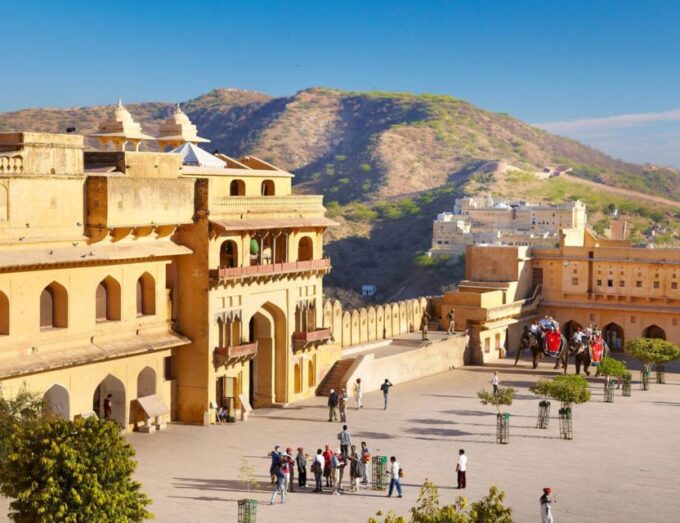 Jaipur: Guided Heritage Walking Tour Explore Local Market - Exploring Jaipurs Rich Heritage