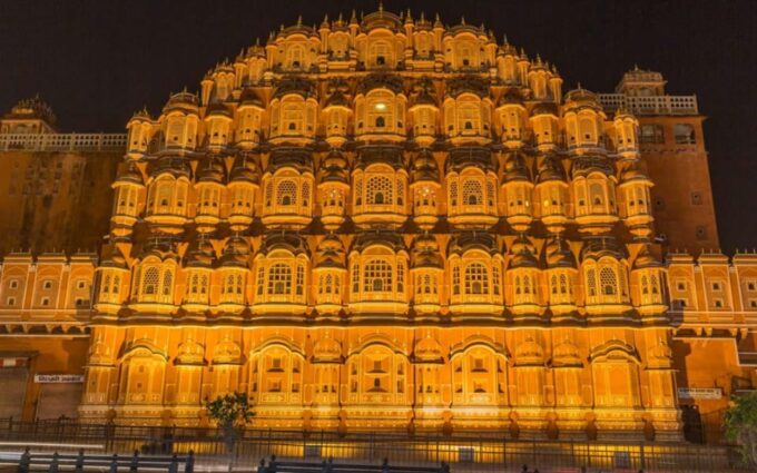 Jaipur Guided Tour 2 Days Overnight From : Delhi - Frequently Asked Questions