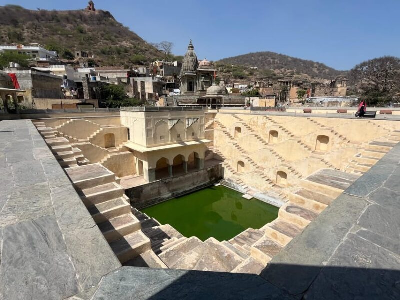 Jaipur in a Day: Explore the Pink Citys Wonders - Midday Highlights