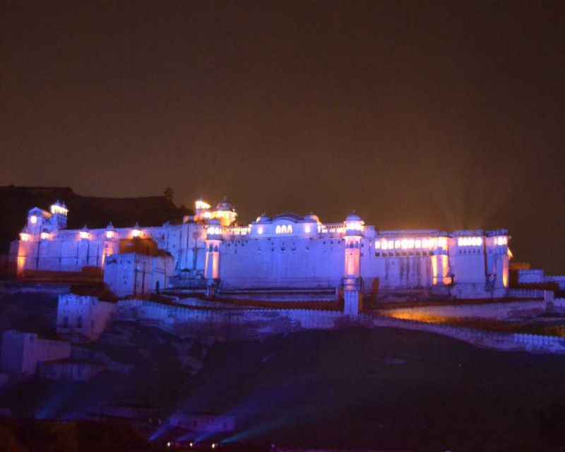 Jaipur: Light & Sound Show With Dinner at Amber Fort - Additional Show and Language Details