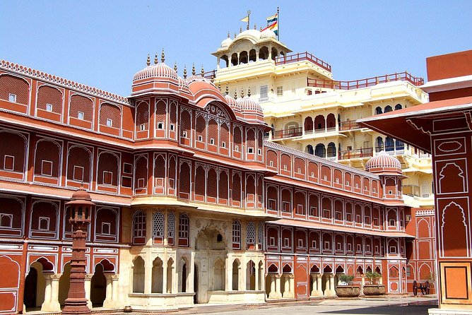Jaipur Local Day Tour by Tuk Tuk (Auto Rickhsaw) - All Inclusive - Amber Fort Exploration